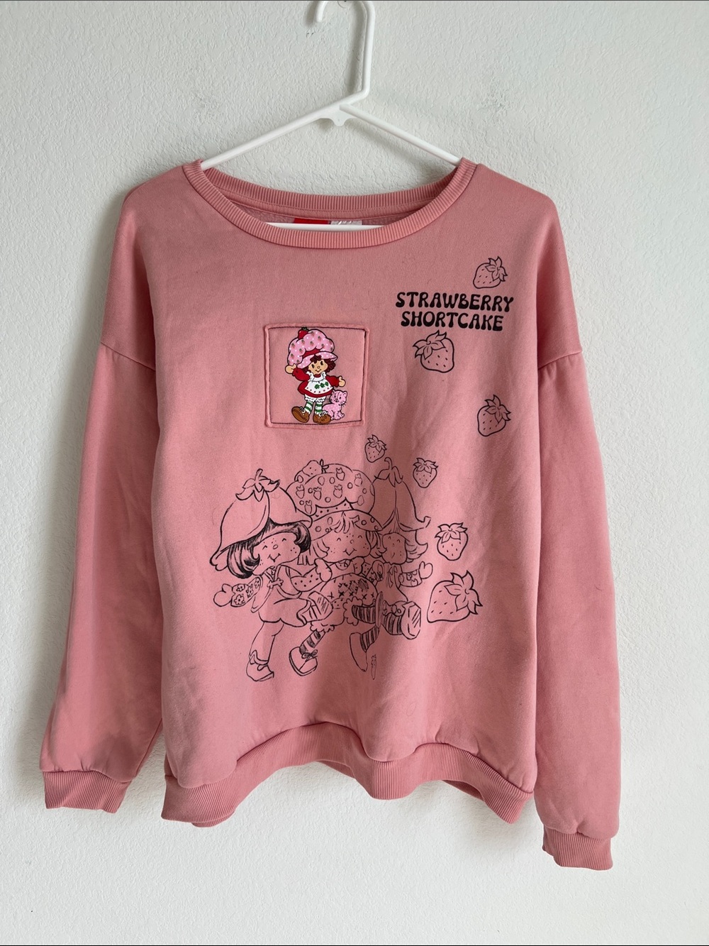 Strawberry Shortcake Rose Pink Graphic Sweatshirt XL